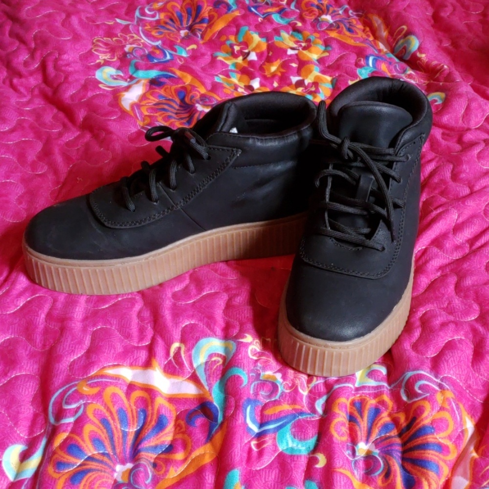 Black & Tan Suede Shoes